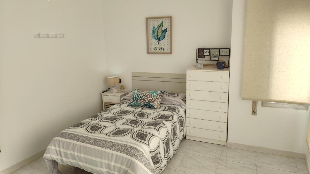 The Triplets Apartment Agres ภายนอก รูปภาพ